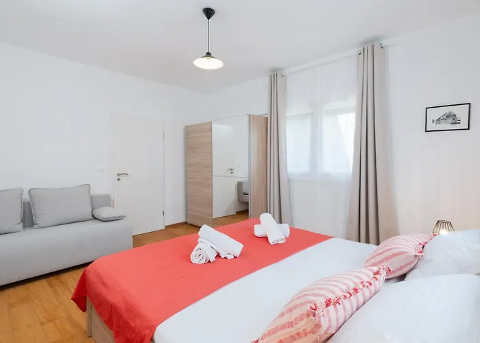 Apartments Vitorio