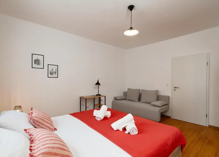 Apartments Vitorio